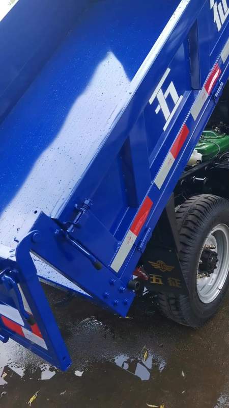 五征柴油自卸三轮车厂家给大家全面介绍柴油自卸三轮车专业提供厢式