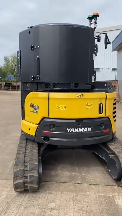 看看顶配的洋马小挖机挖掘机洋马小微挖小型挖机