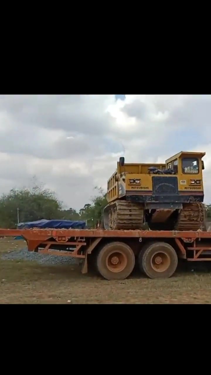 履带式自卸车 自卸车 翻斗车 工程机械-度小视