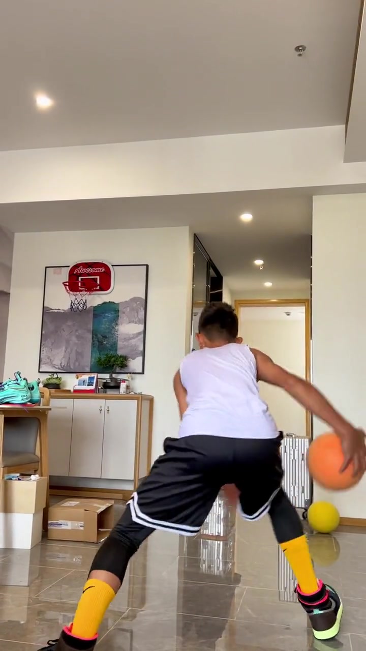 早呀一切准备就绪北京我们要回来了篮球少年钢蛋