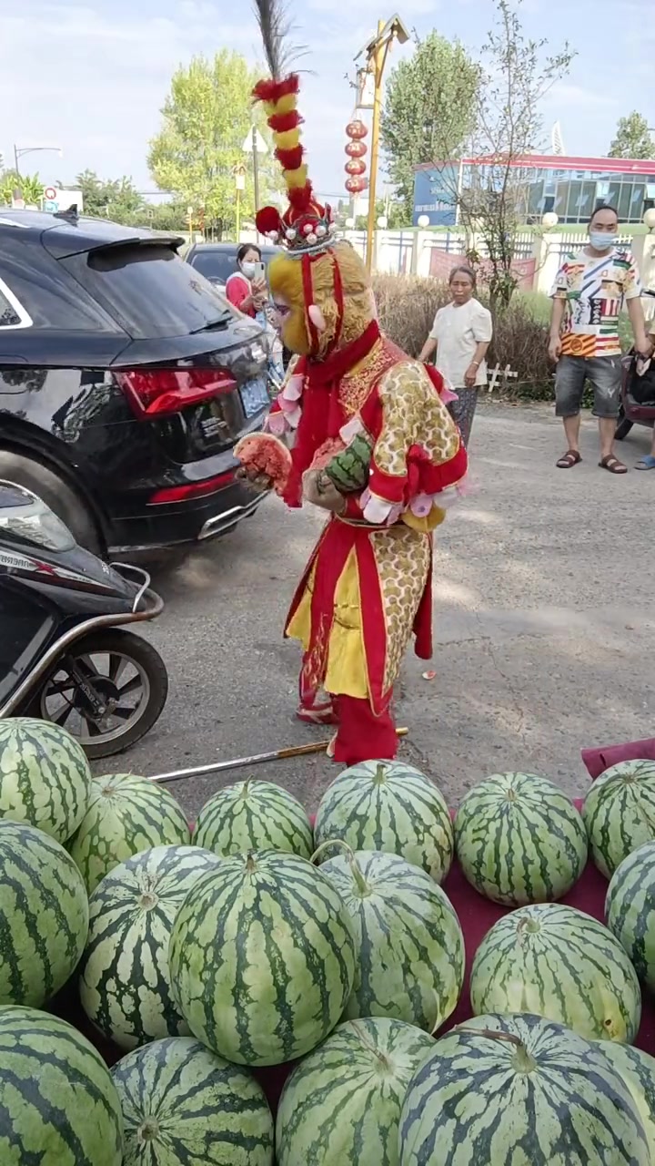 斗战猴哥 孙悟空吃西瓜 搞笑