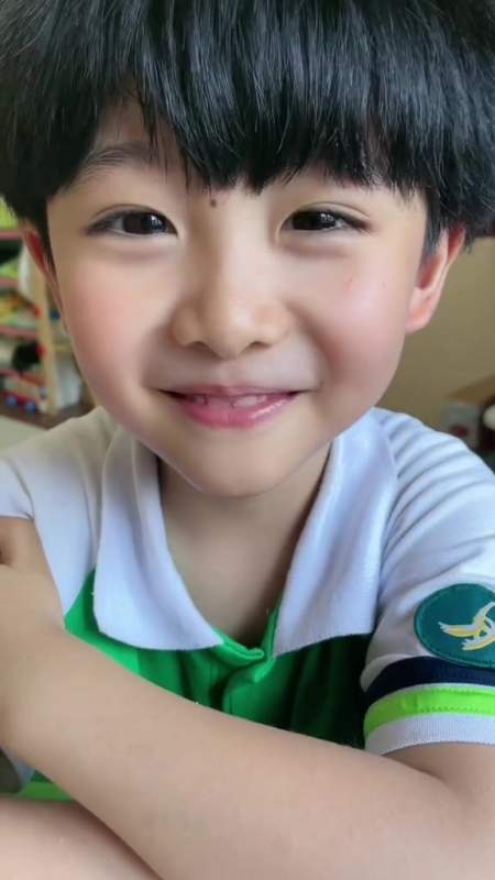 哈尼于景铄-度小视