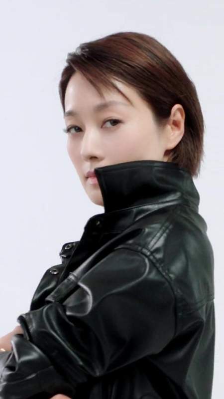 马伊琍个性演绎钉子风潮 展现了全新时尚面貌-度小视