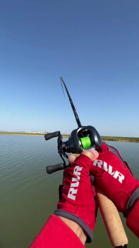 路亚怎么才可以连竿?不懂就问你也可以爆钓是钓鱼人-度小视