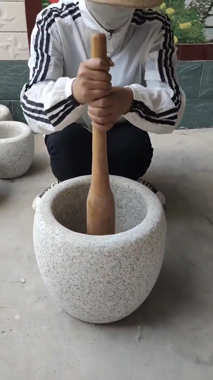 花岗岩捣蒜臼石臼 打糍粑专用石臼 民俗老物件老石器-度小视