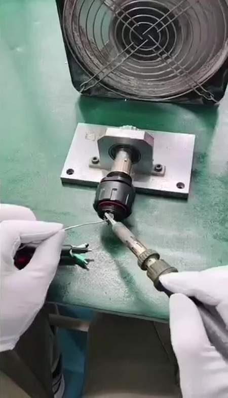 航空插头连接器焊接方法,焊接技术,你学会了吗-度小视