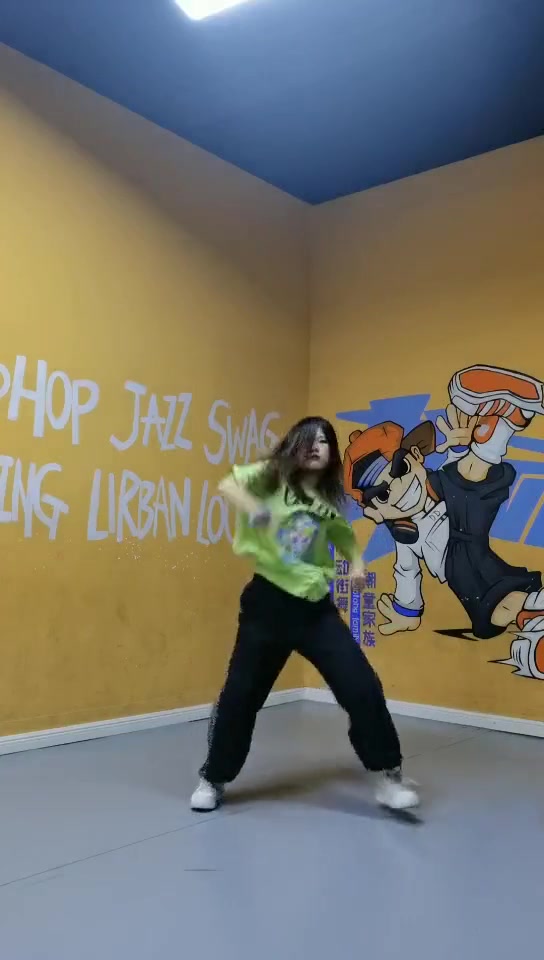 第2集|高倩舞龄:3年 风格:jazz hiphop以支教老师的身份参与济南街舞