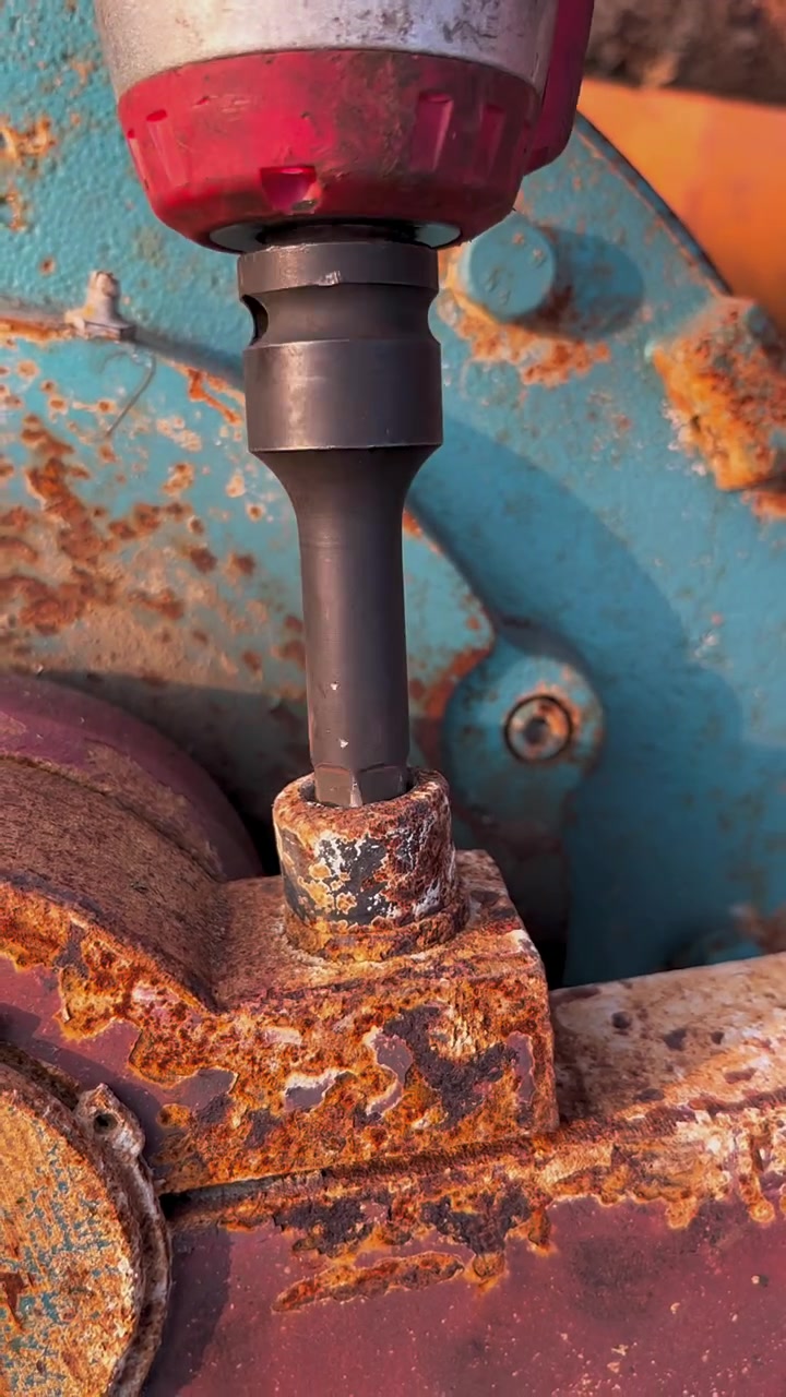 内六角螺丝打滑了