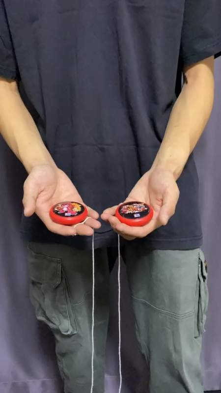 小时候玩的大多数是离合器悠悠球