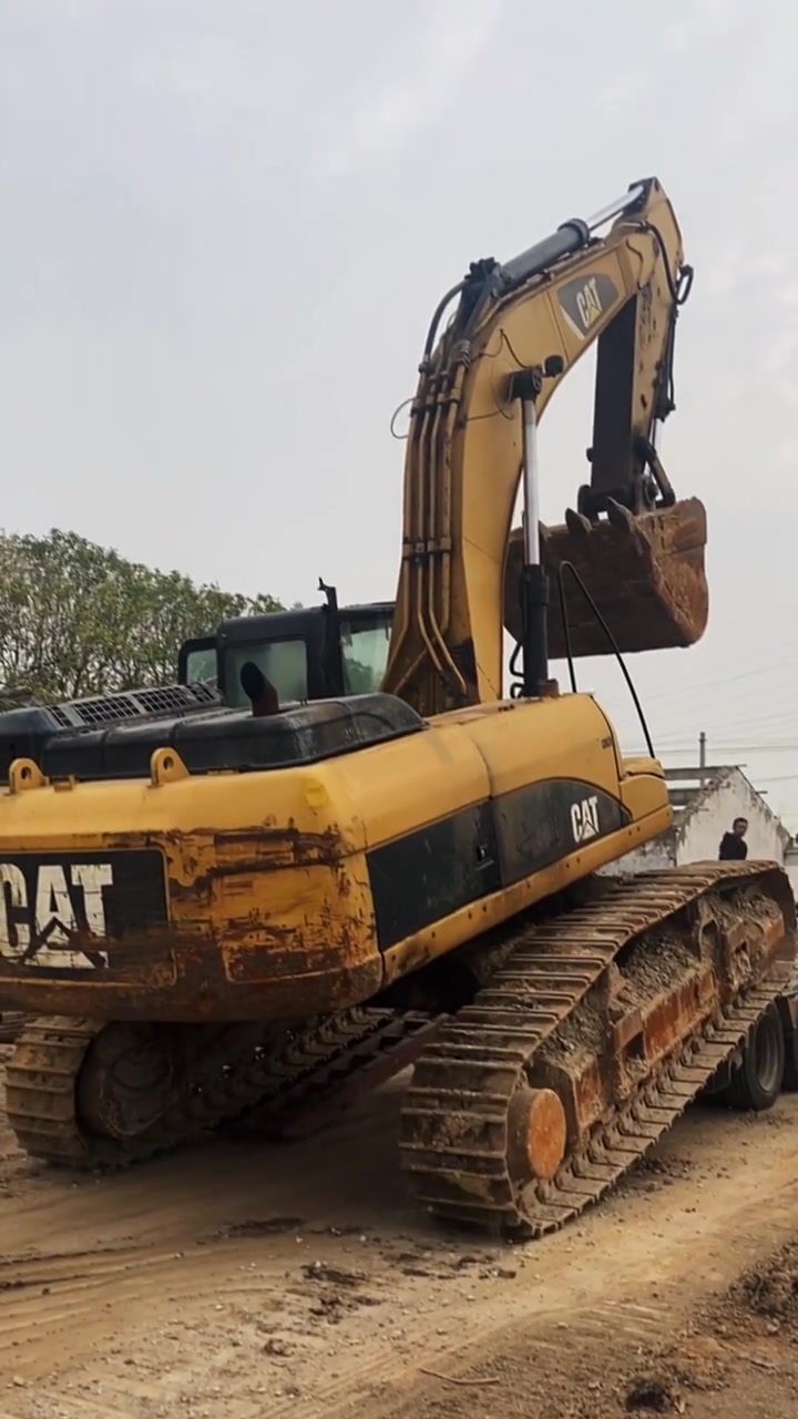 挖机卡特340,非常原版