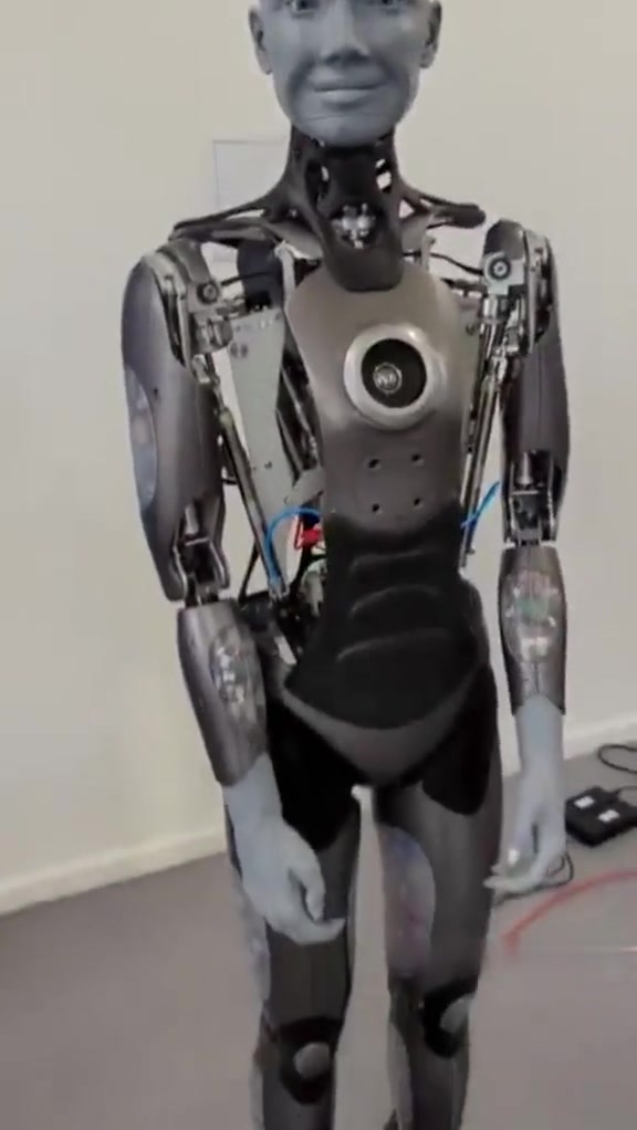 这是ameca,世界上最先进的仿生机器人!