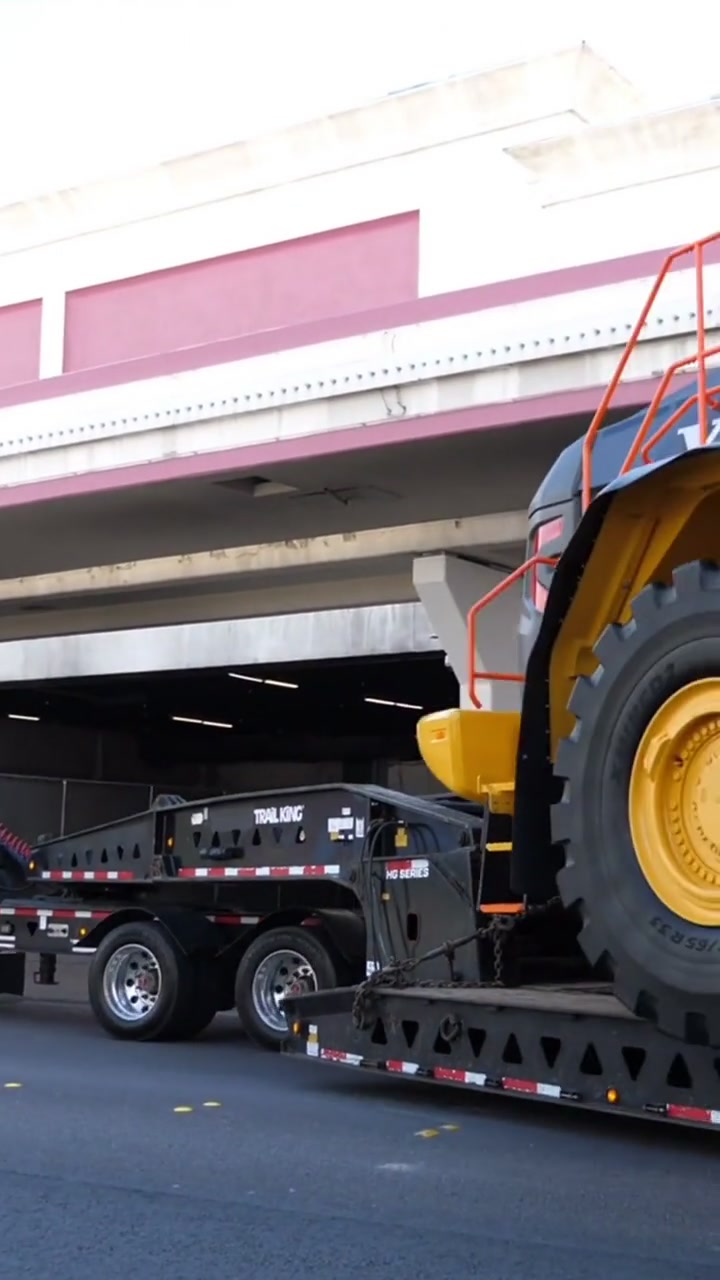 大件运输,沃尔沃l350h装载机-度小视