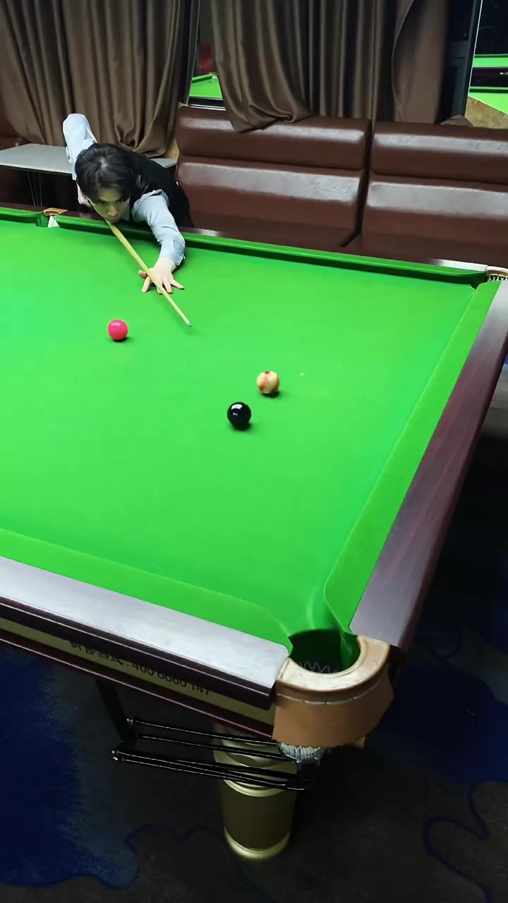 今天学习"加塞球"如何让点,看完都是干货,台球-度小视