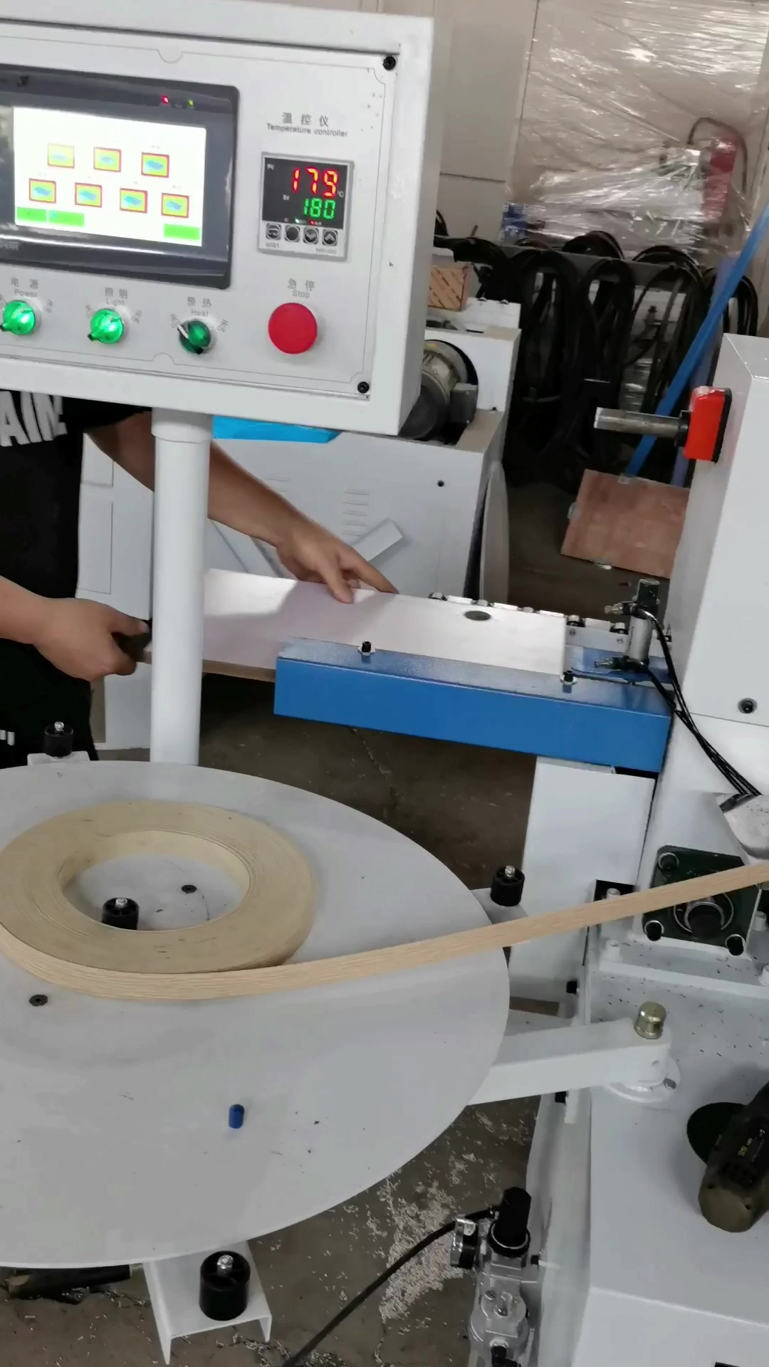 全自动直线封边机操作 eva封边机 热转印封边机 封边机气压-度小视