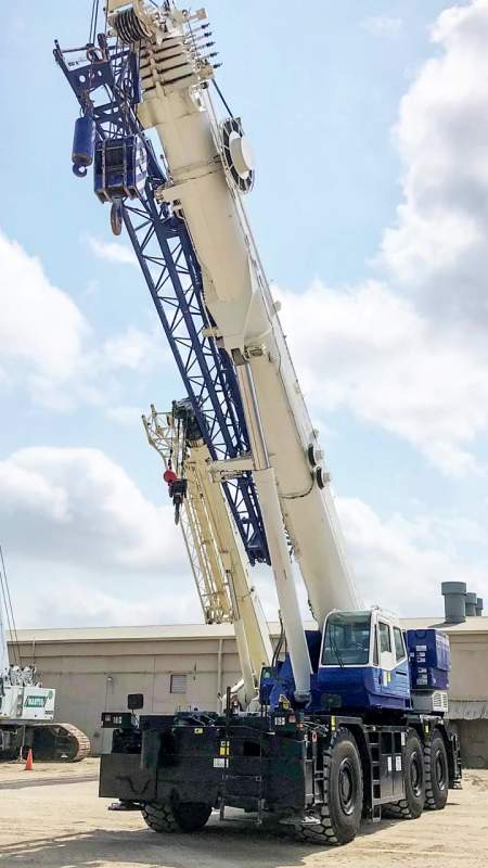 日本人制造的神钢rk250-3轮式起重机自重就有-度小视
