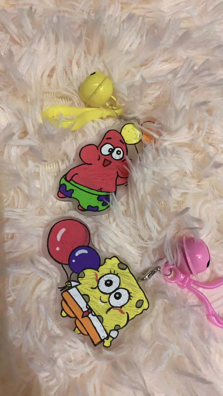 热缩片钥匙扣 快去艾特你的好姐妹-度小视
