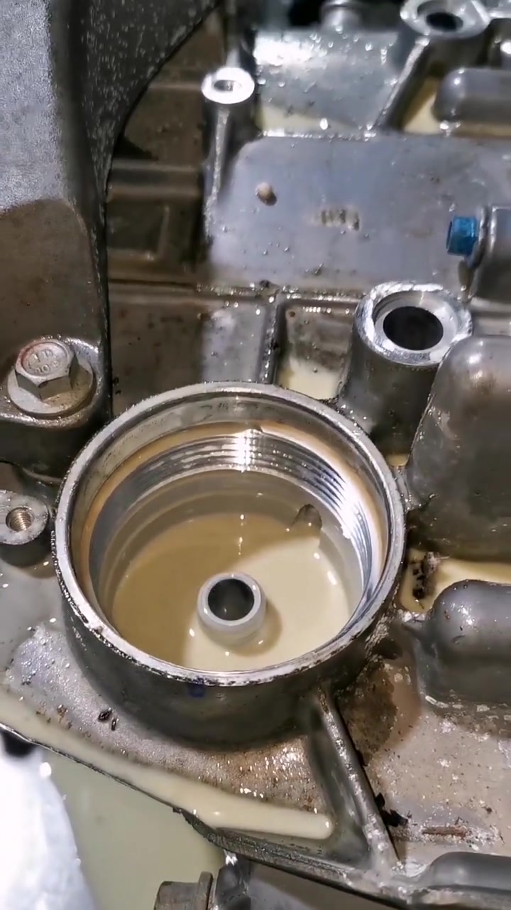 变速箱进水一般都是这三种原因导致的,看看你是不是中招了!-度小视