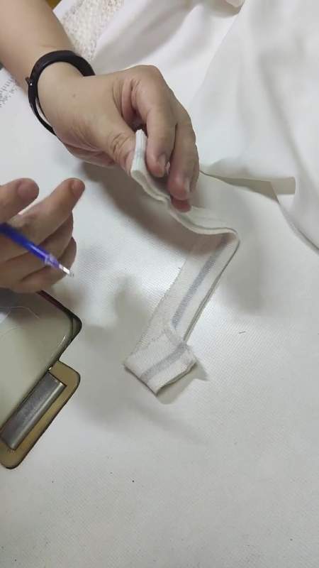 服装加工 缝缝补补 旧衣服改造 修改衣服 生活小妙招  小助手-度小视