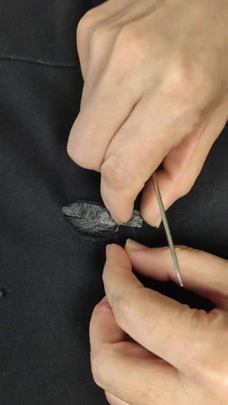 运动裤破洞了怎么修补?