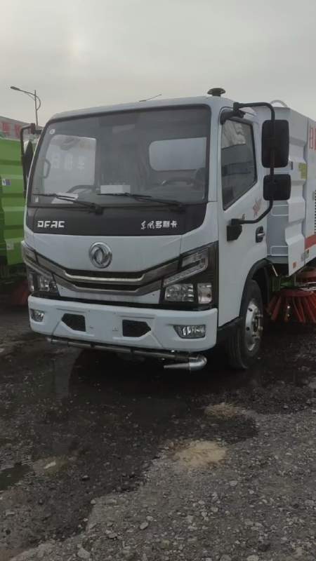 全新国六东风多利卡d6全柴发动机23扫路车