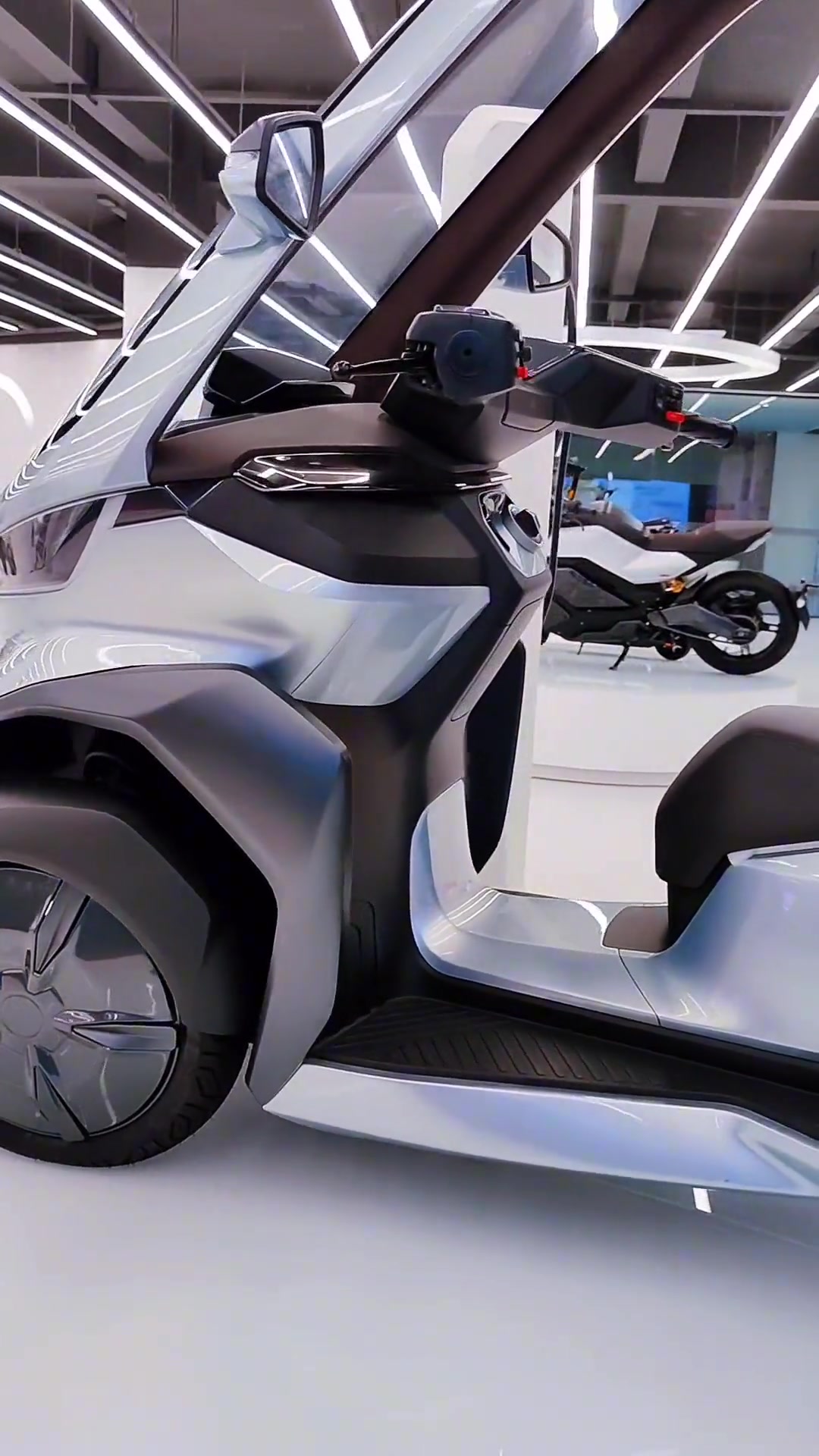 小牛电动 每一帧都是热爱 小牛电动tqi,你觉得如何?-度小视