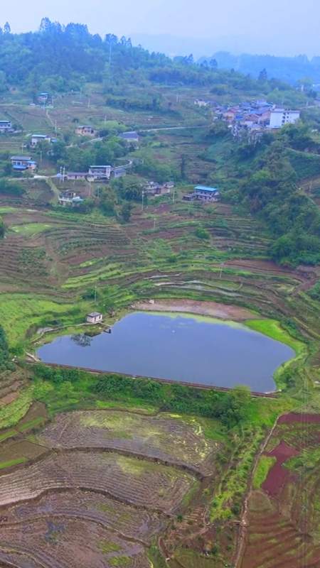 第423集|涪陵龙桥街道-八一村.新飞机试飞一下.已拍第227个涪陵乡村.