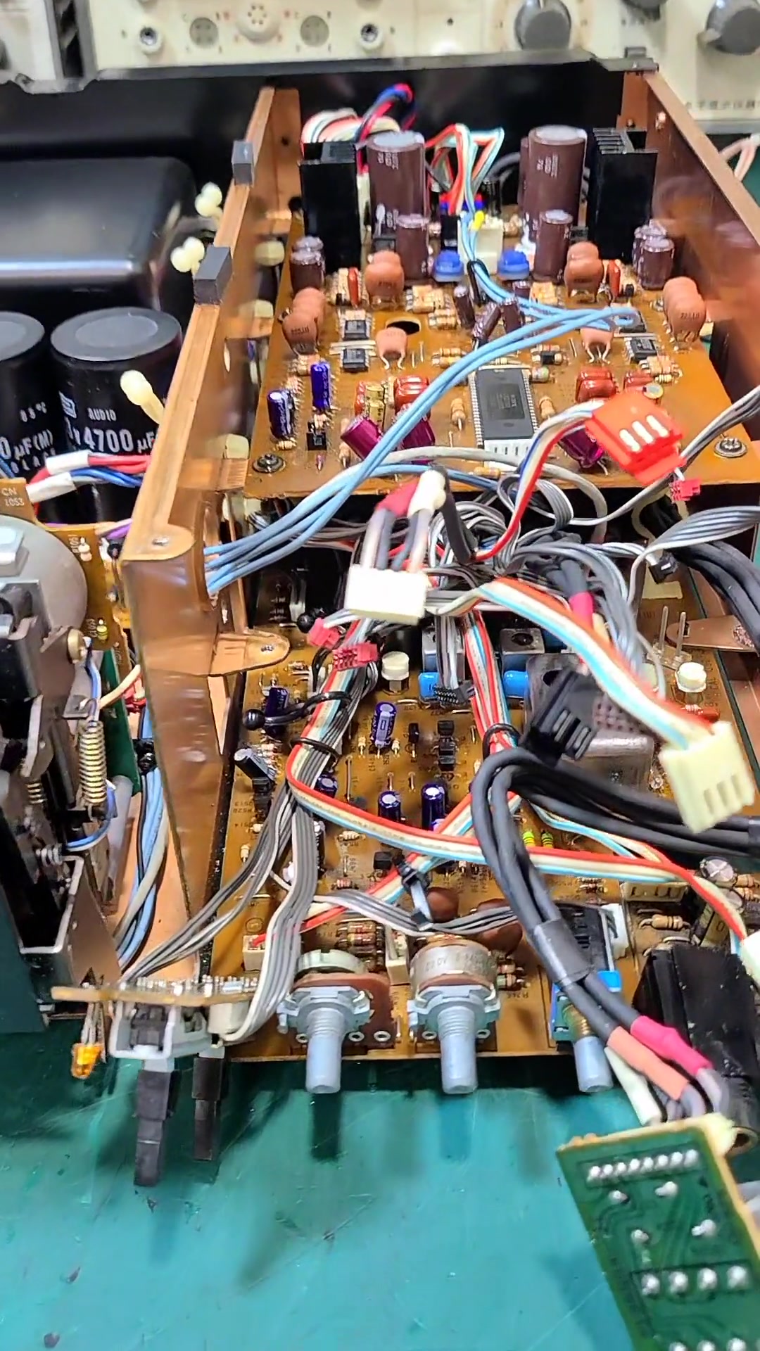 维修索尼k555esg三磁头卡座偏磁故障 索尼卡座维修 卡座维修打理 卡座