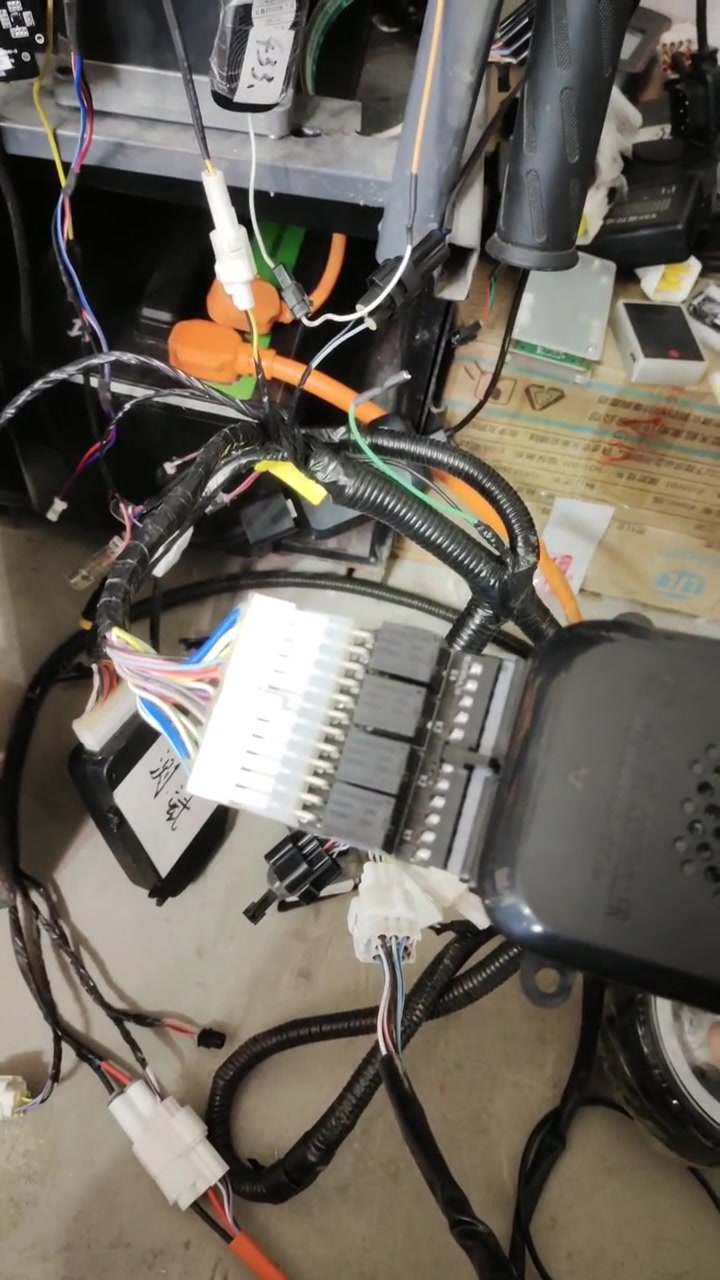 闪两下就灭 改装流水灯尾灯故障 nqib隐藏功能 睿世灯控 小牛电动