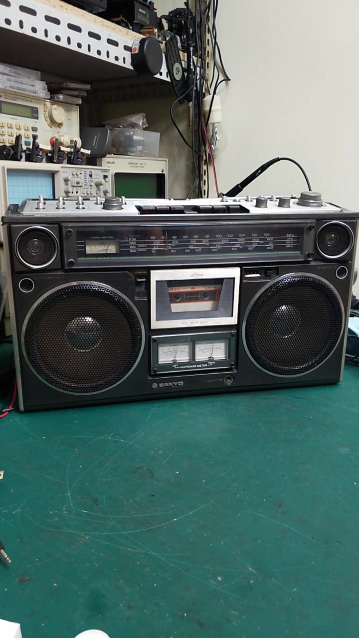 粉丝发来的三洋9994收录机已经修了-度小视