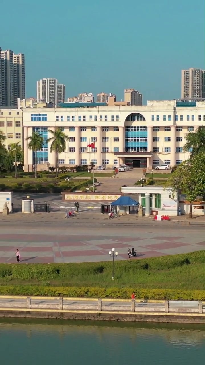 水口镇政府外的湖泊公园,其实还是不错的休闲之地!