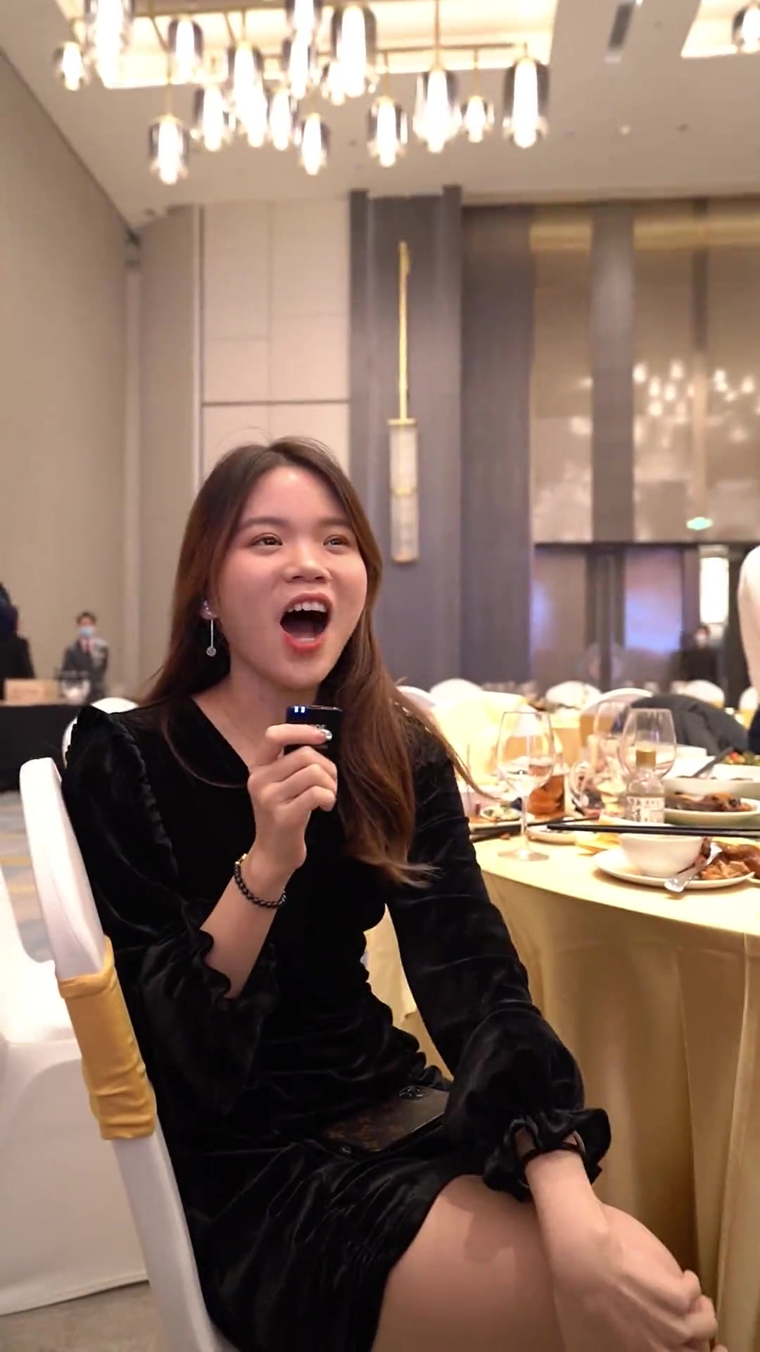 2023年我们不忘初心,蚊姐祝老友记们兔年大吉,常常微笑,万事都好!