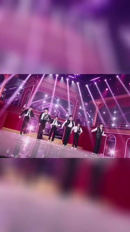tf家族三代跳《gee》女团舞,来看看感觉如何-度小视