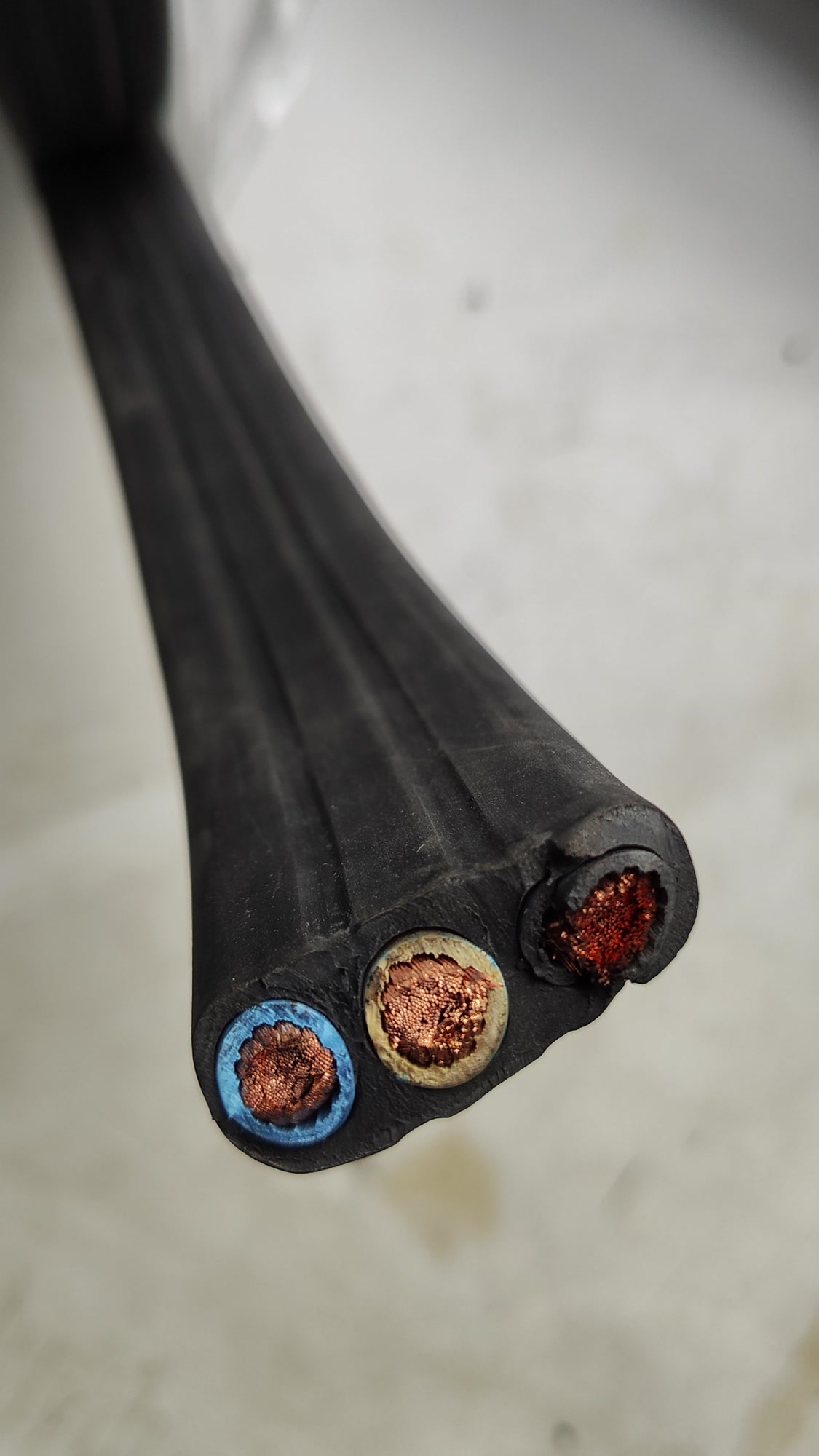 龙门吊起重机专用线缆yffb 3*35卷筒扁电缆-度小视