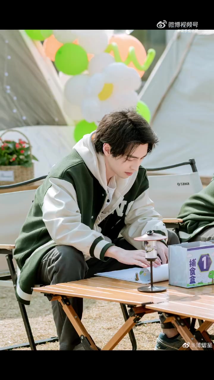 南波万的聚会春日运动写真 是运动帅哥小蒲呀,南波万的春日聚会真的好