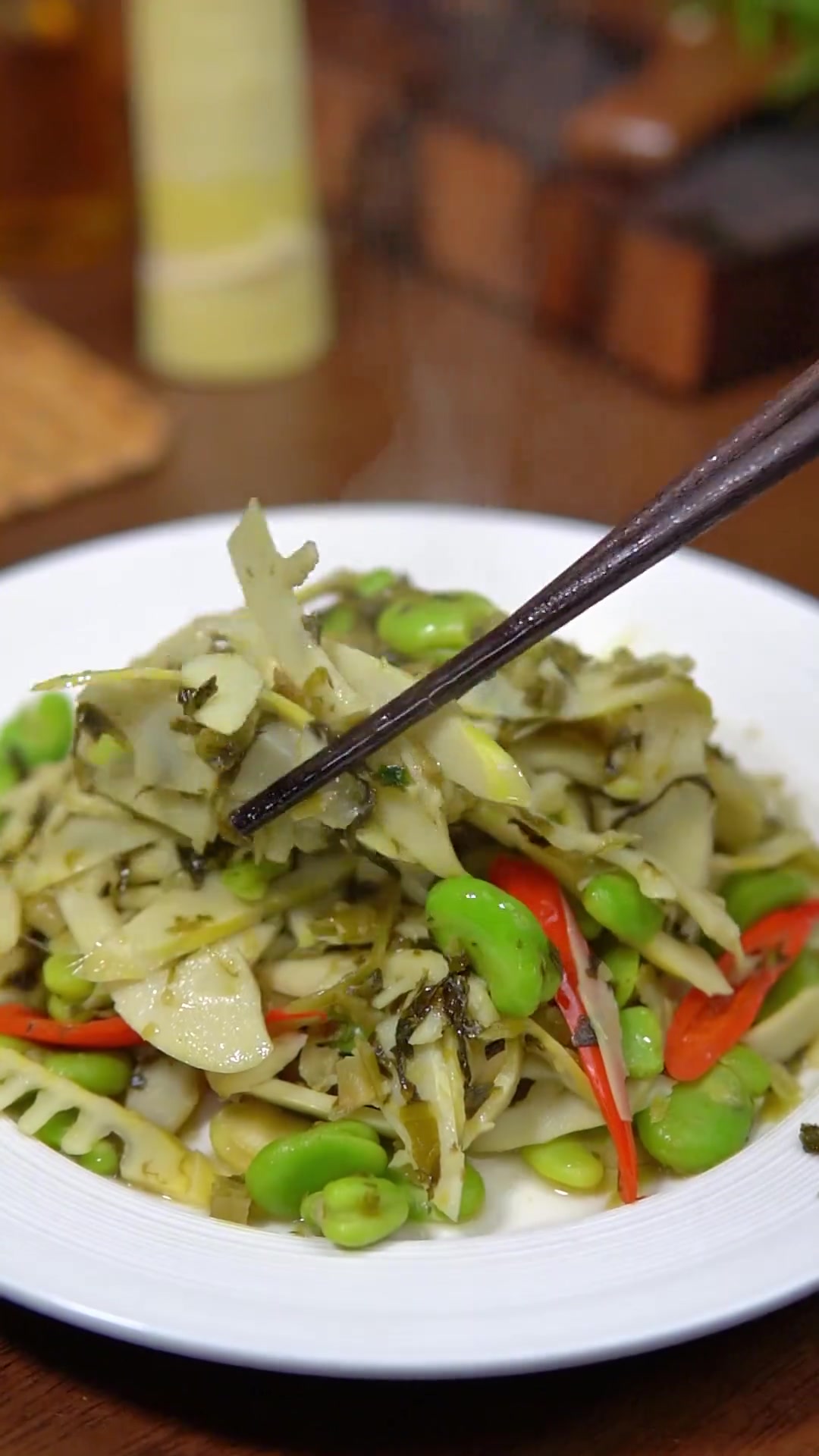 雪菜春笋炒豆瓣,江浙沪都喜欢的时令蔬菜-度小视