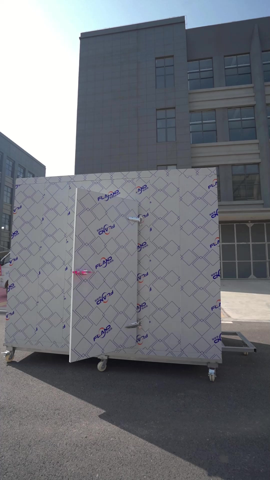 能装3吨左右的移动小冷库,只要一万多,全国送货上门,包邮到家