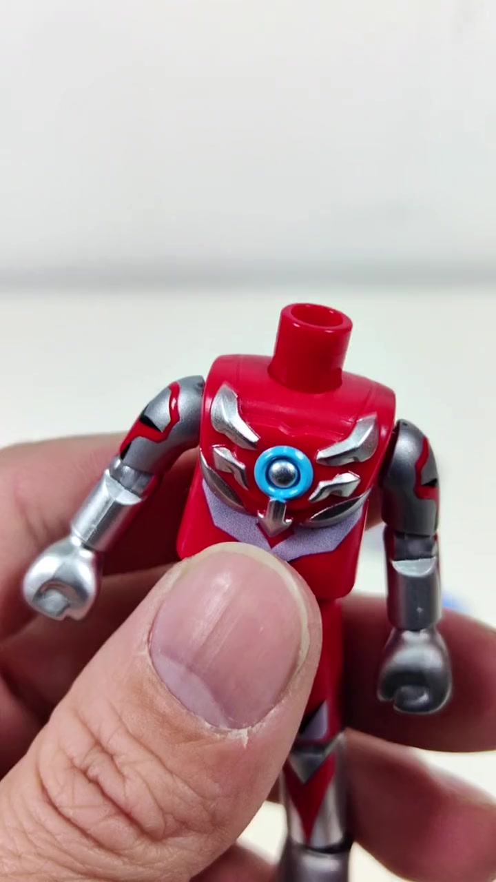 第22集|好些天没有拼布鲁可奥特曼积木人了,今天来拼个欧布奥特曼原生