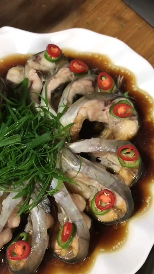 白千鱼,清蒸更能体现出鱼肉的原汁原味!-度小视