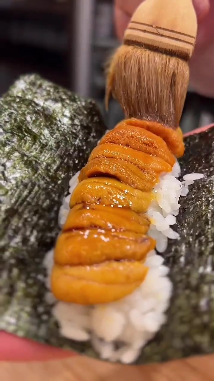 海胆寿司大家有喜欢的吗?