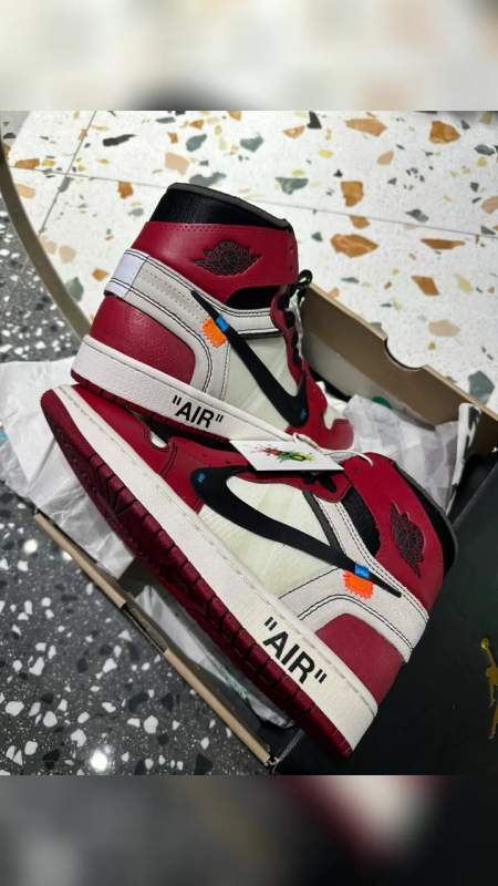 如今能花3个w买勾子的人不多了球鞋鞋狗的日常aj1owaj1芝加哥联名owyp