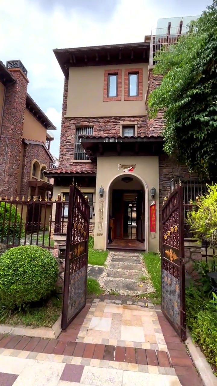 惠州金山湖珑湖湾双拼别墅,这才是生活啊 惠州房产 实景拍摄带你看房