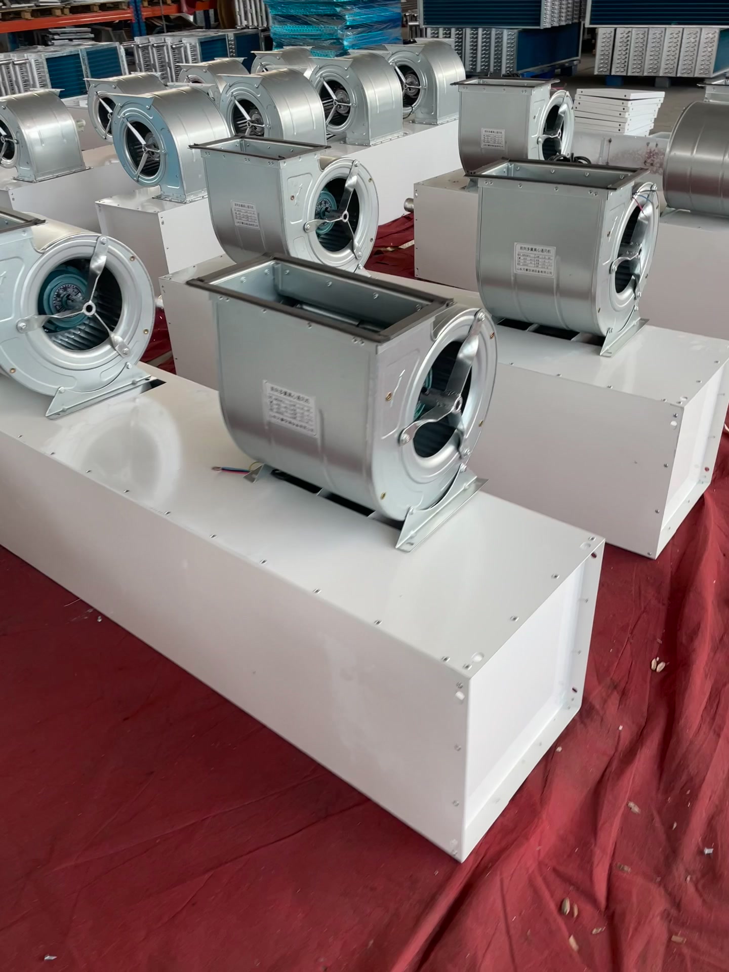 永旗空气幕 热水型离心式风幕机 定制加工现场