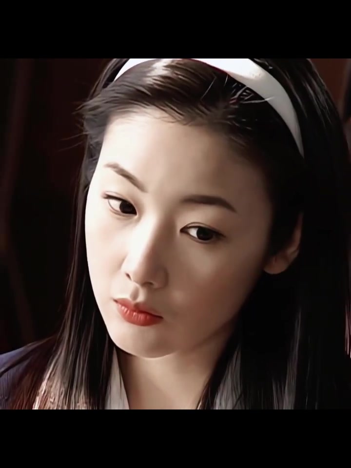 崔智友 这应该是她的颜值巅峰时期了吧