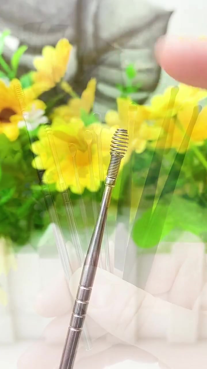 平时耳朵掏不干净的,用弹簧掏耳勺 弹簧掏耳勺