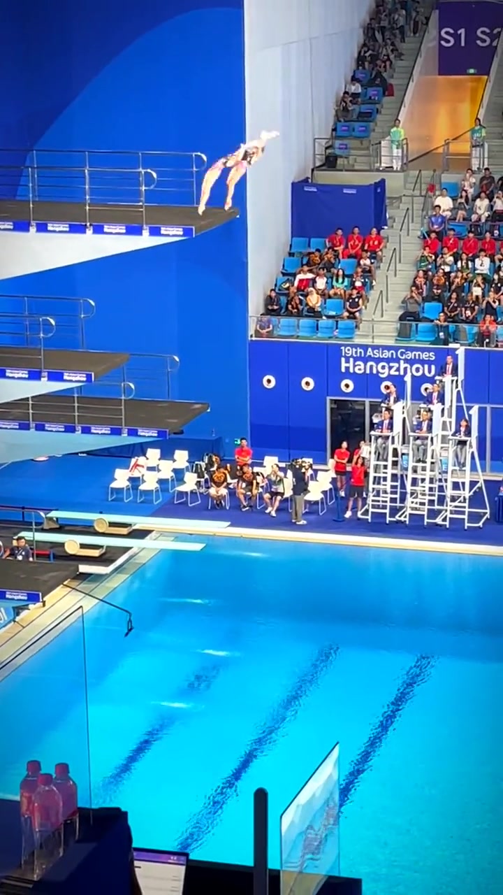 全红婵陈芋汐再次上演水花消失术斩获女子双人十米跳台冠军杭州亚运会