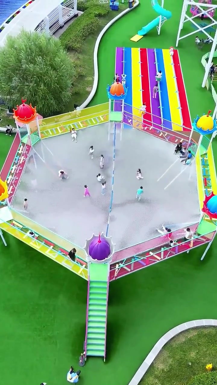 无动力游乐设备之六角魔网施工图效果图就找郑州华黔亲子乐园游乐园