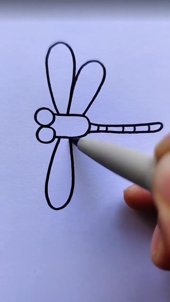 超级简单的蜻蜓简笔画