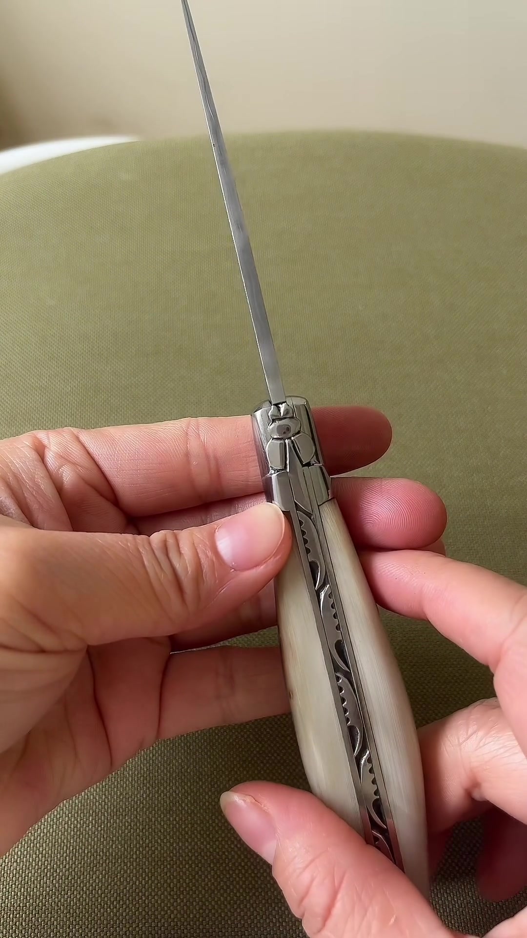 法国laguiole 拉吉奥乐大马士革钢折叠刀