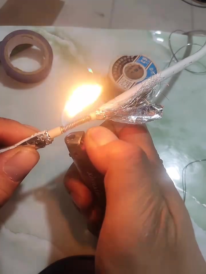 电视天线断了不要急,教你正确连接电视闭路线
