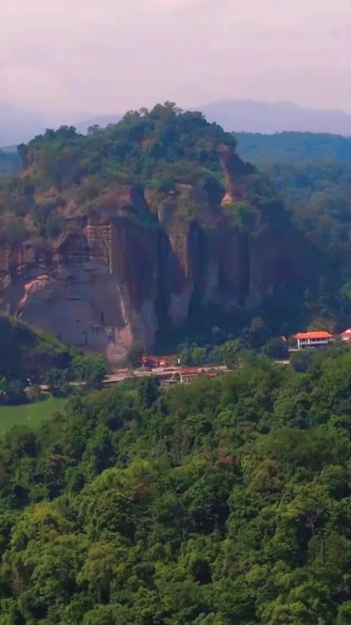 福建三绝——永安桃源洞"一线天"